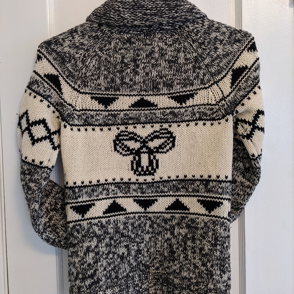 Aritzia wool sweater - Picture 6 of 6
